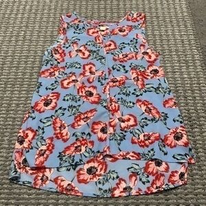 Woman’s C&E shirt sz Med